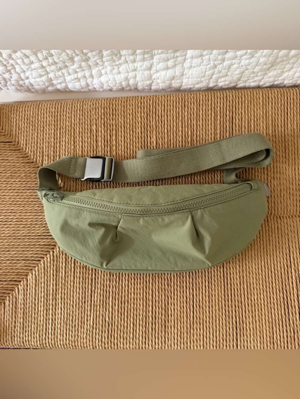 Athleta Kinetic Crossbody/Waist Bag